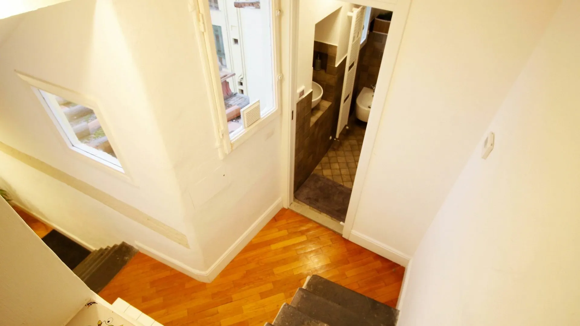 Claudia Suite With View In Florence Apartment