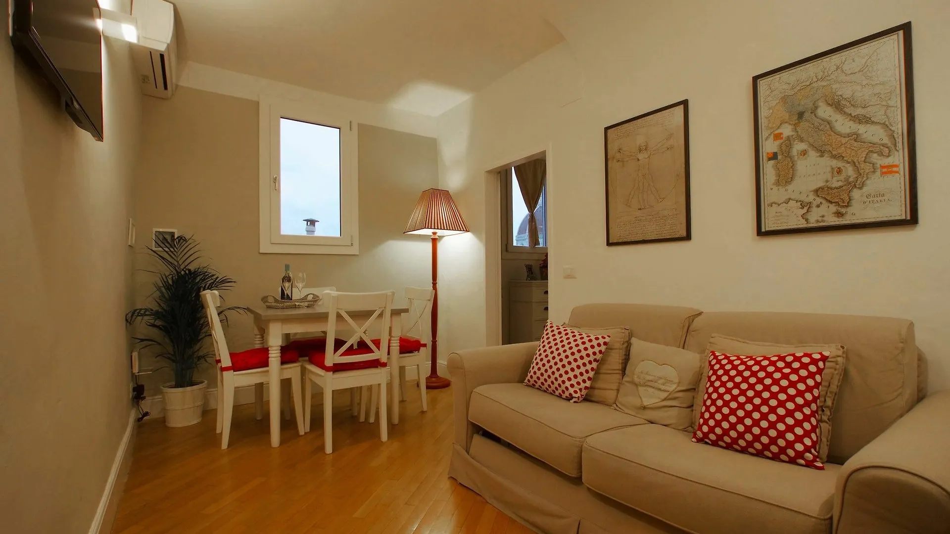 Claudia Suite With View In Florence 0*,  Italy