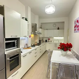 Apartment Modern River House, Florenz